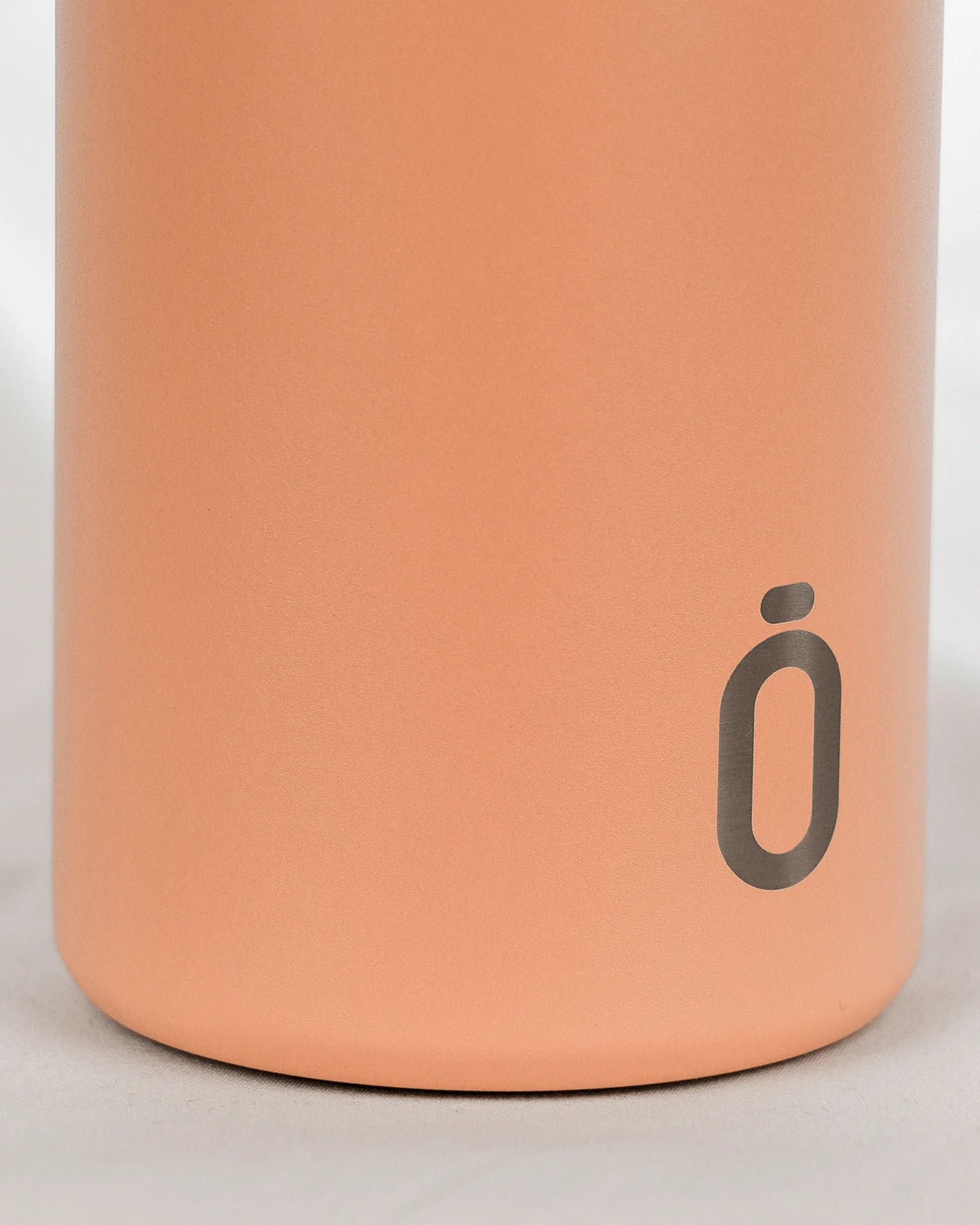 Mii 60 . Melocotón – Botella Termo 600 ml - Librería Educania