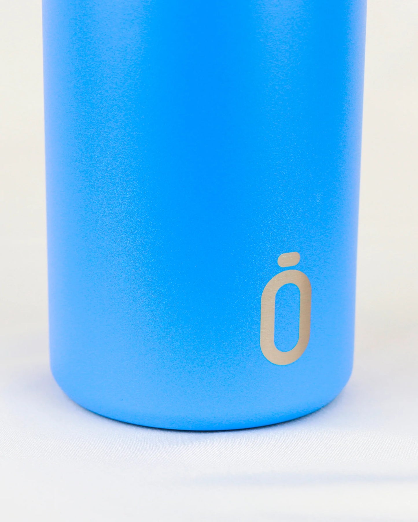 Mii 60 . Royal Blue – Botella Termo 600 ml - Librería Educania