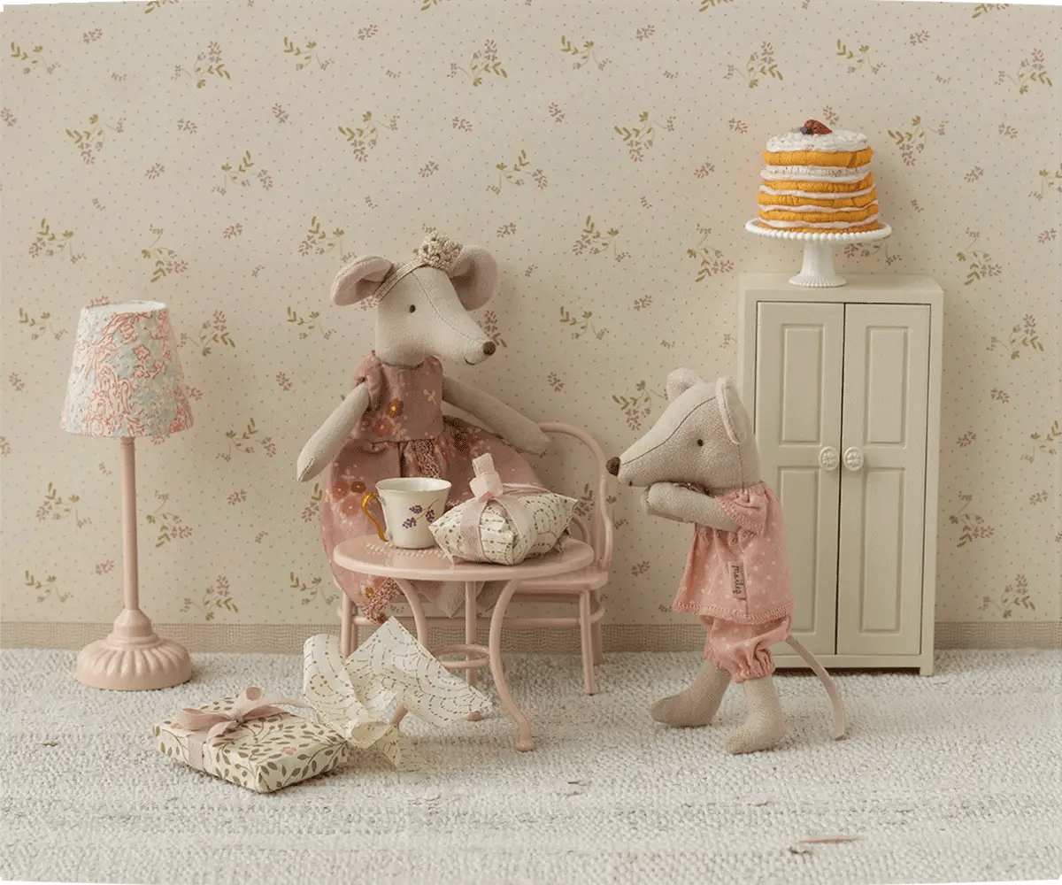 Vestido de princesa . Hermana ratona mayor – Ropa ratones Maileg - Librería Educania