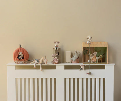 Salón del castillo – Hogar para ratones Maileg - Librería Educania