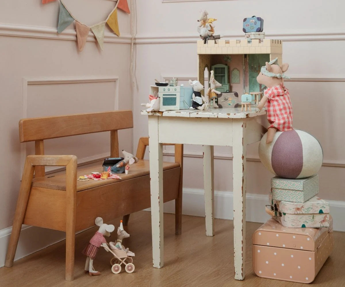 Salón del castillo – Hogar para ratones Maileg - Librería Educania
