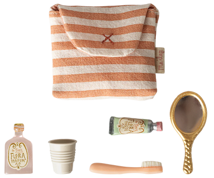 Set de cepillo de dientes con bolsa ratón . Raya roja – Accesorio hogar Maileg - Librería Educania