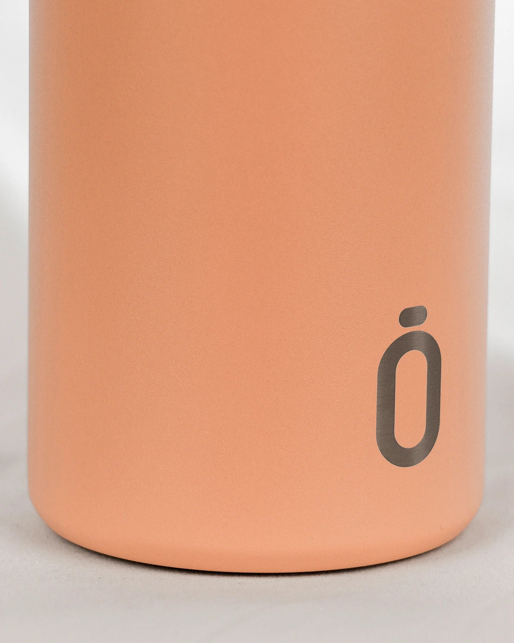 Mii 60 . Melocotón – Botella Termo 600 ml - Librería Educania